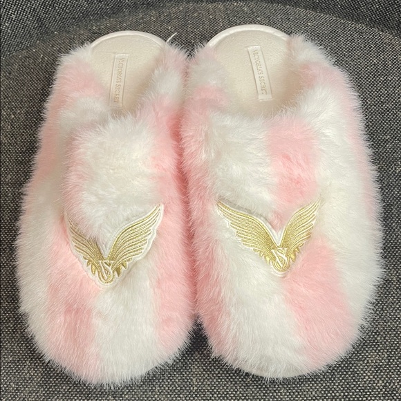Victoria's Secret Shoes - Victoria's Secret Fluffy Pink and White Slippers